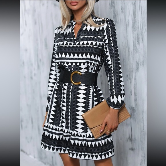 Classic Abstract Geo Print Flounce Sleeve Ruffle Hem Dress NO BELT - Picture 14 of 14